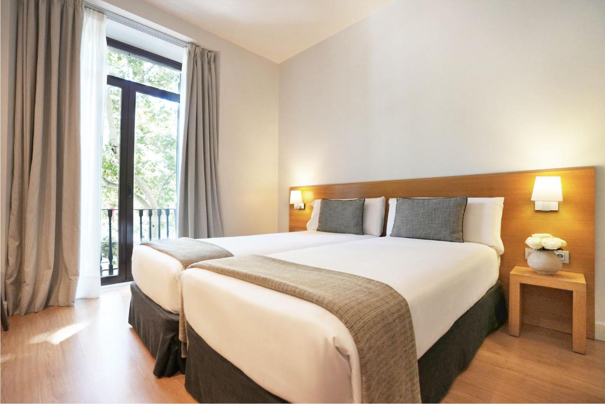 Twin Room Ramblas view