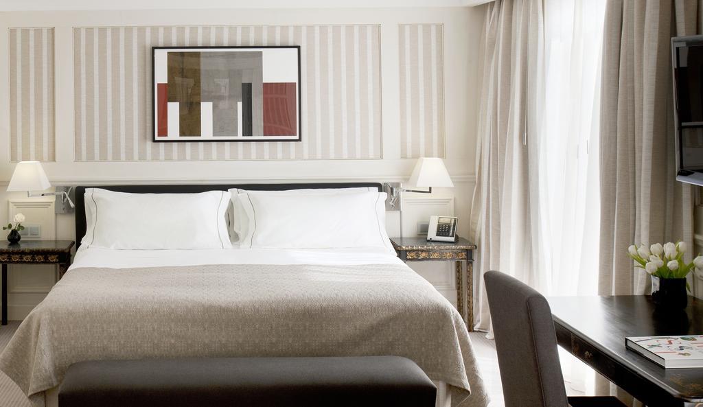Chambre Double ou Lits Jumeaux de Luxe - Vue sur Site d'Intérêt
