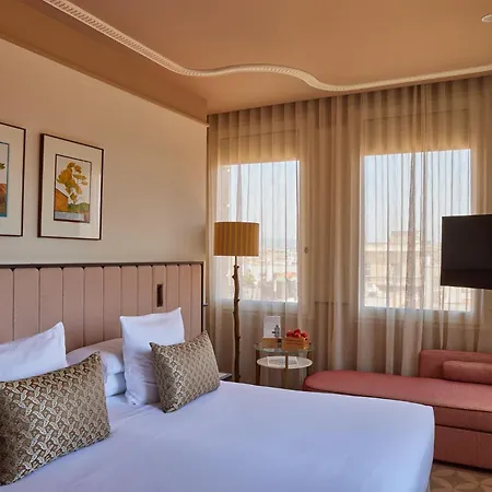 Grand Hotel Central, Small Luxury Hotels-2