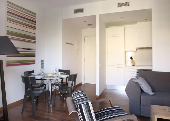 Mh s Suites